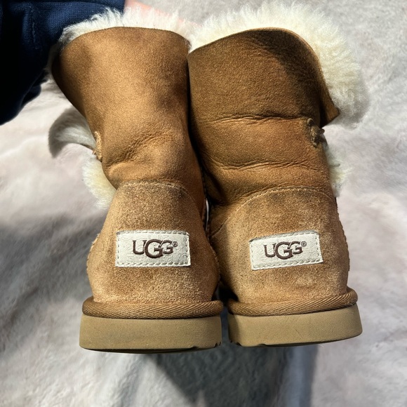 Ugg Bailey Botton womens size 5 - Picture 8 of 9